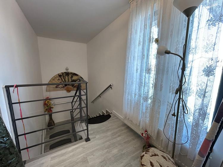 Casă individuală cu 4 camere cu Teren 380 Mp în Lunca Cetățuii