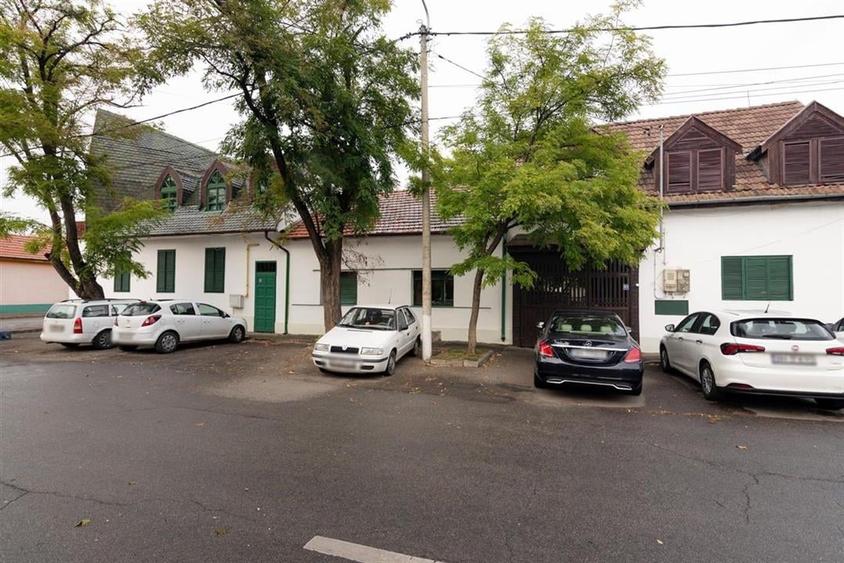 RECO Pensiunea Gobe + 2 Case individuale- Afacere cu traditie si renume in Orade - 11