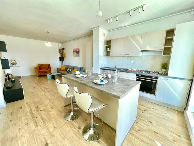Apartament cu 2 camere decomandat, mobilat în Prelungirea Ghencea