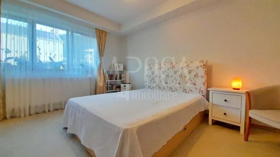 Casa 5 camere de vanzare in Floresti - 2