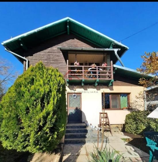 Casa de vacanta, P+M, 6 camere, teren 2200 mp, Breaza, Judetul Prahova - 1