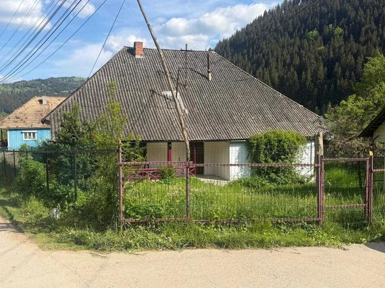 casa de vanzare poiana largului,comuna poiana teiului,judetul neamt,romania - 1
