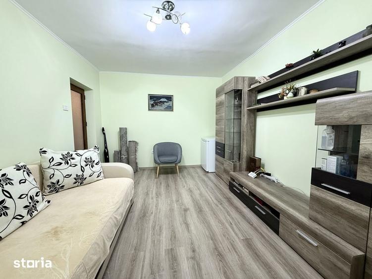 2 camere Renovat Mobilat Etaj 3/4 - 3