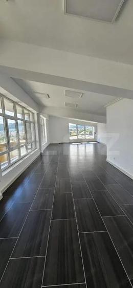 CLADIRE PREMIUM DE BIROURI SI SPATII COMERCIALE IN BISTRITA - 7