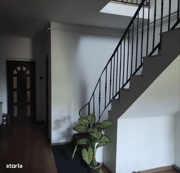 Vila zona Calea Severinului aproape de centru - 2