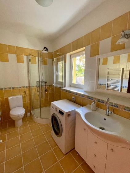 Casă în stil mediteranean, plină de lumină și farmec, cu grădină frumoasă - 14