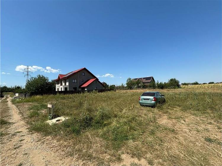 Teren intravilan 700 mp, deschidere 28 ml, zona Bogdan Voda - 5