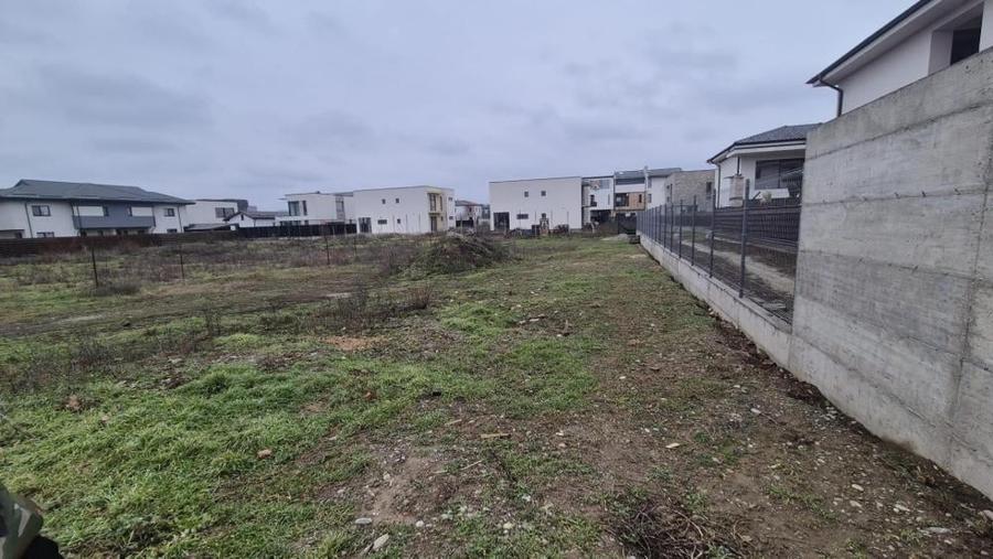 Teren 1,000mp Chitila / Strada Lac de Nuferi - 3