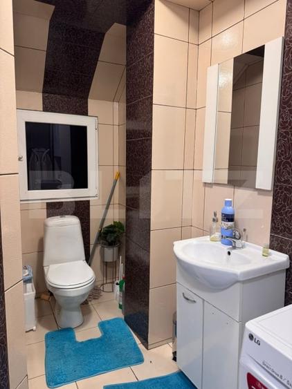 Casă individuală cu 5 camere cu Canalizare în Centrul Istoric