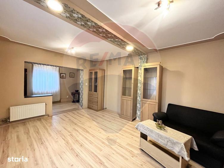 Apartament la casa de inchiriat! - 9