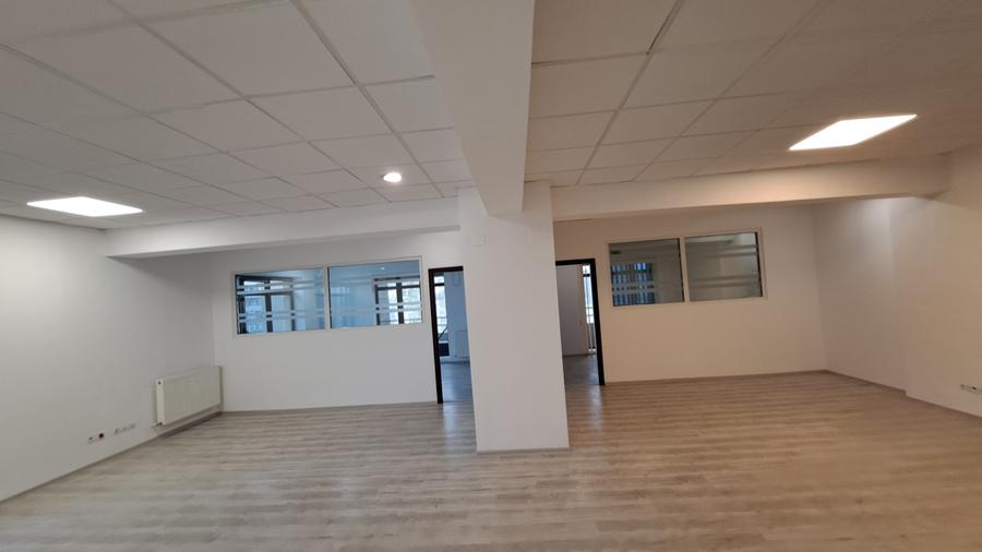 SPATIU BIROU- CLADIRE BIROURI PREMIUM- COSTURILE UTILITATILOR SUNT INCLUSE - 2