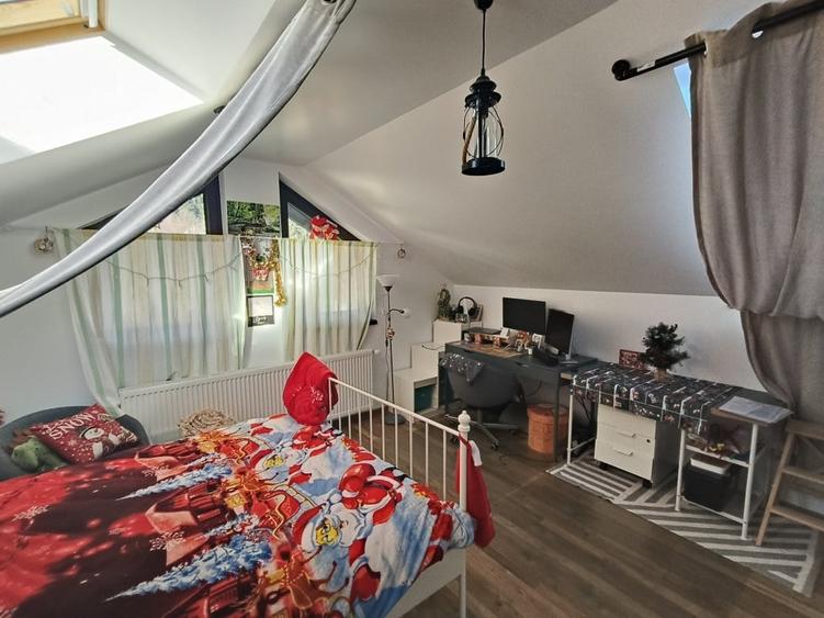 Apartament cu 3 camere de vanzare in Busteni - 5