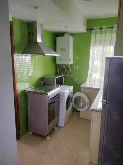 Inchiriez apartament zona 9 mai - 4