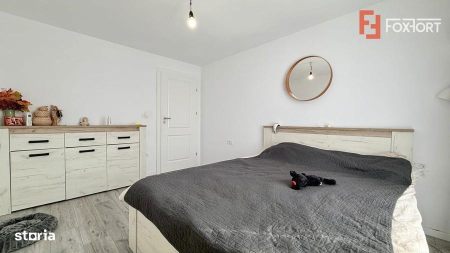 Duplex de vanzare in Sacalaz, 4 camere + 2 bai si toate utilitatile - 12