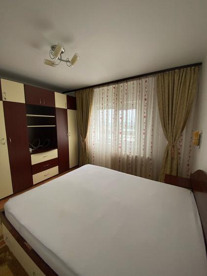 Apartament cu 3 camere, etajul 7/10, zona Zimbru - 2