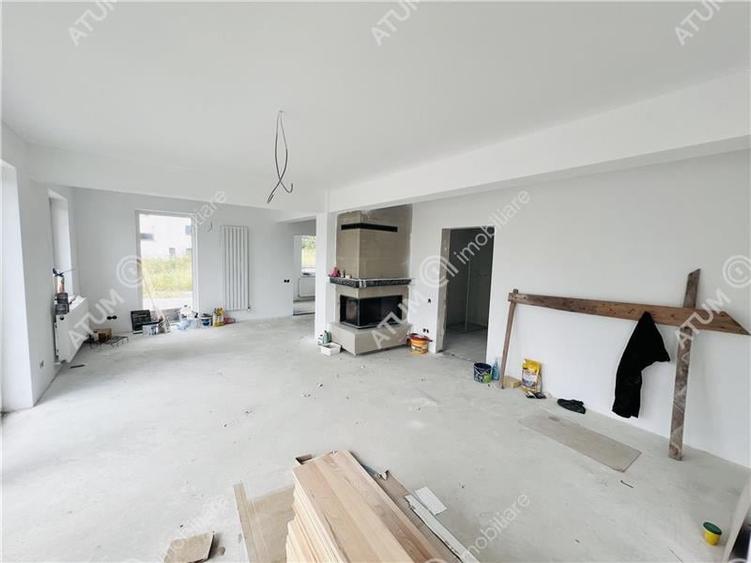 Casa individuala in Cisnadioara cu 4 camere 2 bai terasa teren 1170 mp - 28