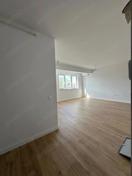 APARTAMENT 2 CAMERE LA 10 min de metrou Aparatorii Patriei - 12