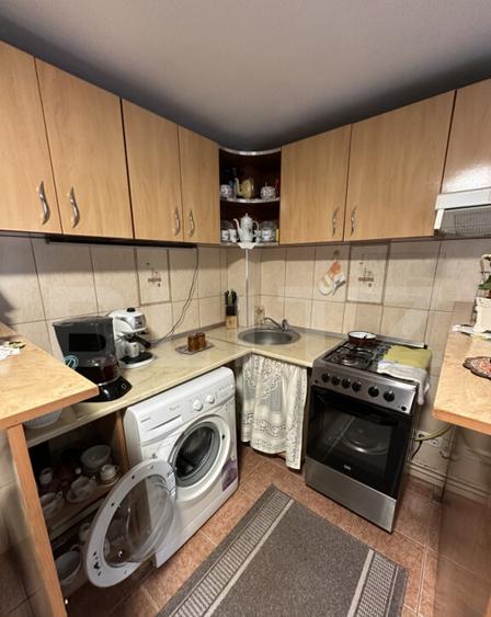 Casa P+2, 240 mp, 300 mp teren, zona Titulescu - 4