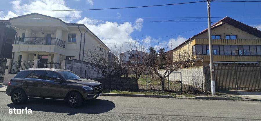 Ovidiu Vile, strada C, teren 445 mp, situat intre vile, 170.000 euro - 1