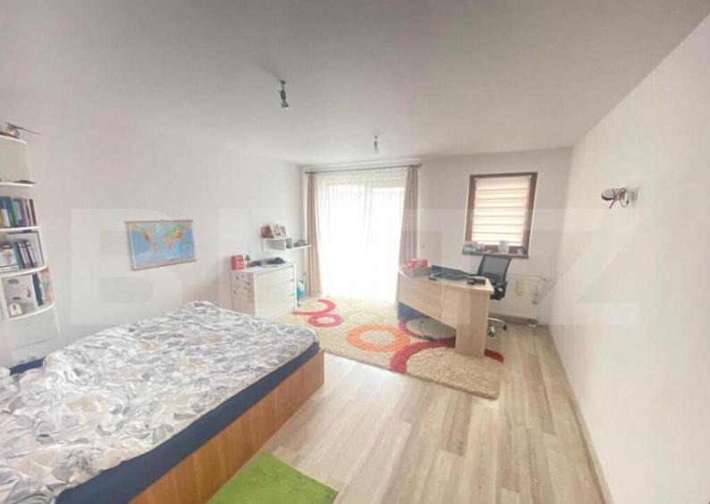 Casa de 630 mp si teren 600 mp, mobilata si utilata, zona Ce - 10