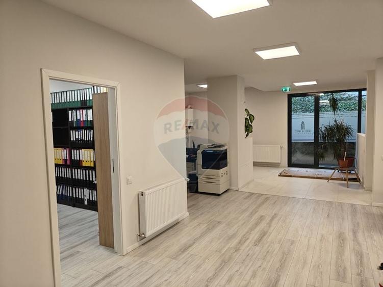 Spatiu comercial de 146mp de inchiriat in zona Borhanci - 4