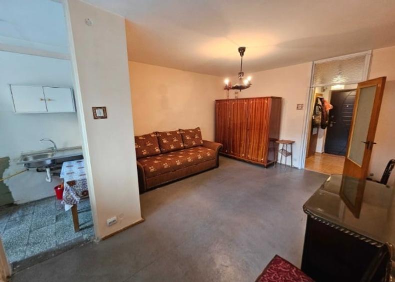 Piata Delfinului - 7