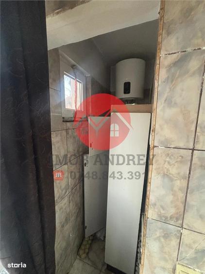 Apartament 2 camere decomandat 61 mp parter zona Sabinelor gaze pe sca - 1