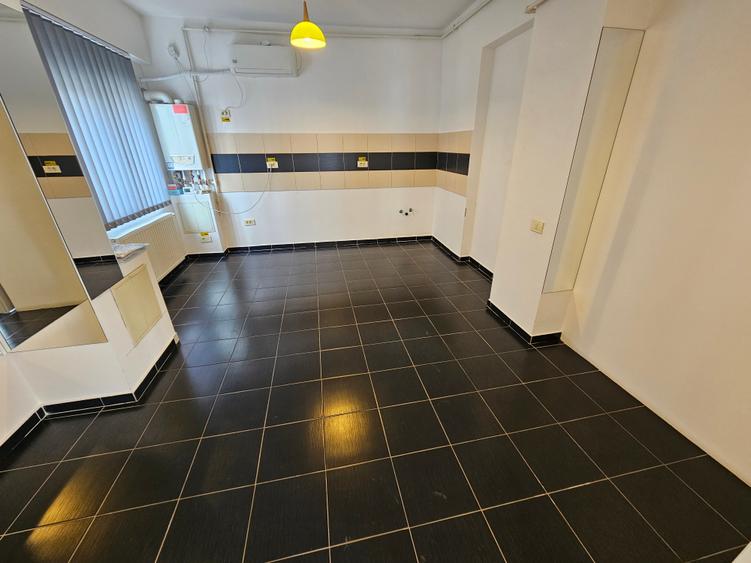 Spațiu Comercial Stradal Militari Residence-Tineretului 13, parter, 64mpu, 700€ - 9