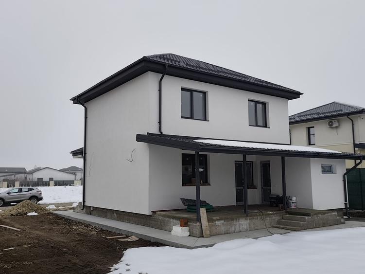 FARA COMISIOANE casa cu 4 camere 3 bai P+1+pod terasa cam tehnica beci pe 560mp - 2