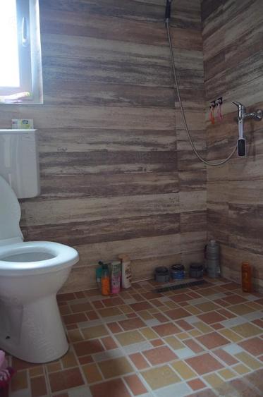 Busteni-Valea Alba-Casa de vanzare cu cinci camere - 6