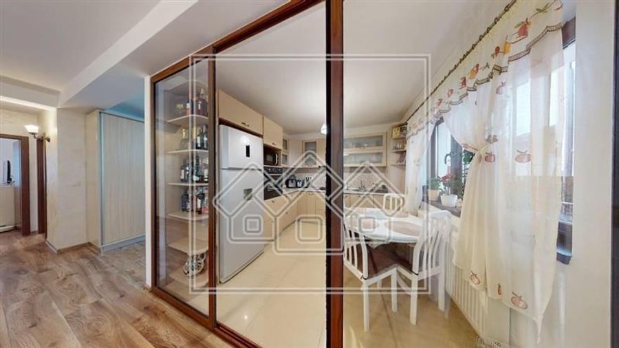 Apartament de vanzare in Sibiu - 67 mp utili, balcon si terasa - 6