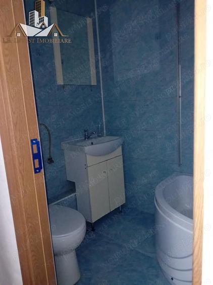 Garsoniera Calea Buziasului-cu balcon-etaj 1 - 5