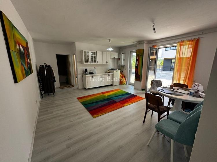 Apartament 3 camere | 52 mp | terasa 75 mp | parcare | zona Somesului