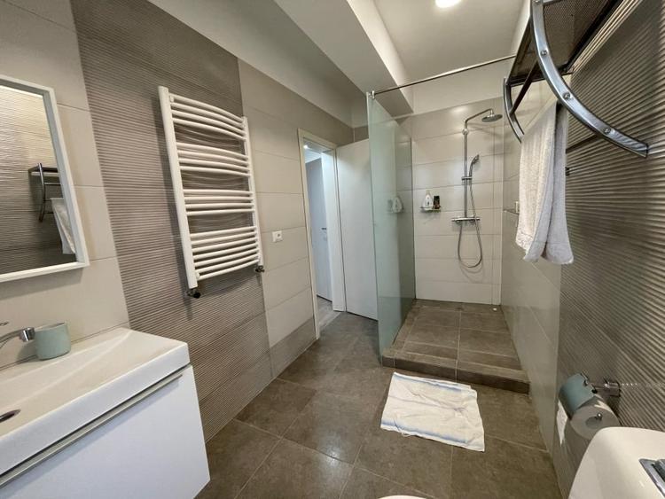 Vila individuala 6 camere Comuna Berceni - 3 min Lidl - 12