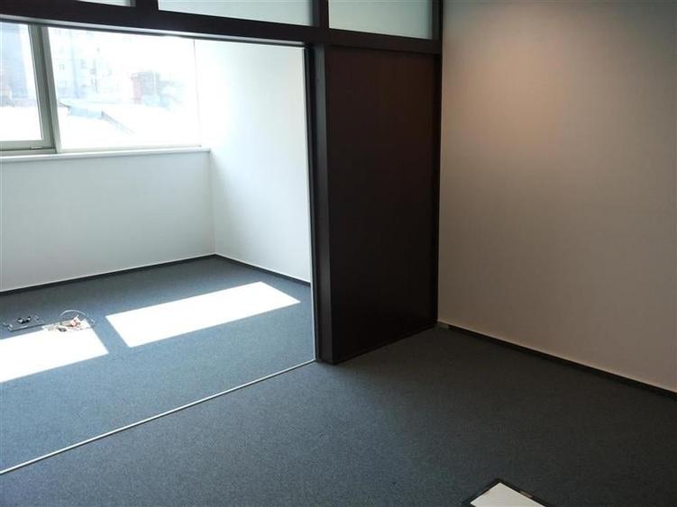 Vanzare cladire de birouri inchiriata integral - Yield 8% - 12