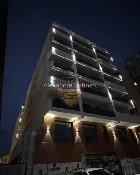 2 cam et 5/6 Parcare Buncar Antiatomic Campus Universitate M