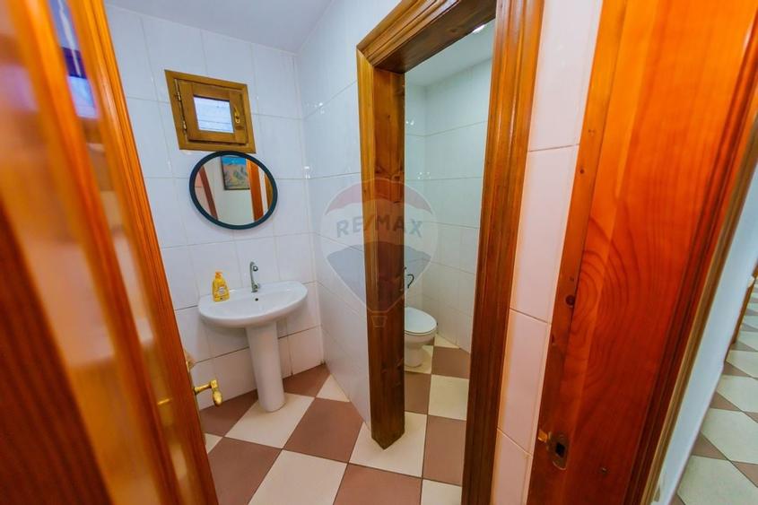 DE VANZARE spațiu industrial de mari dimensiuni - 19