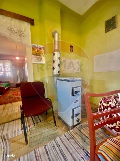 Casa veche de vanzare cu teren mare in Copsa Mica - 12