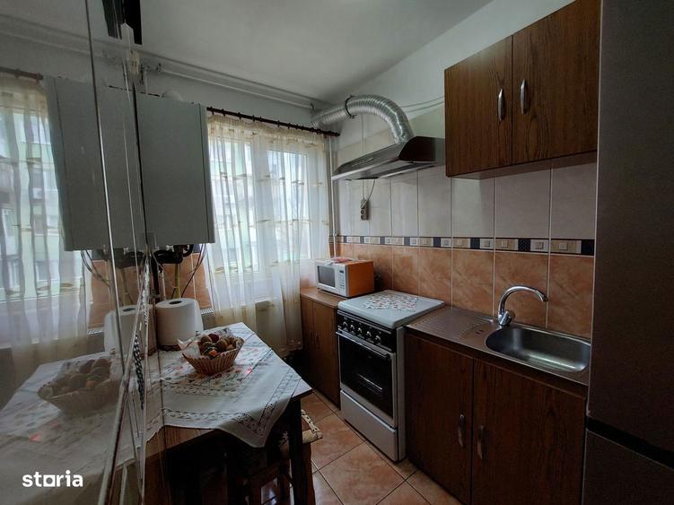 vand ap. 2 camere etaj 2 micro 6 - 14