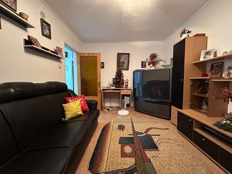 Titan 3 Camere Bloc 1978 Reabilitat 61 Mp Etaj 3 10 Min Metrou - 2