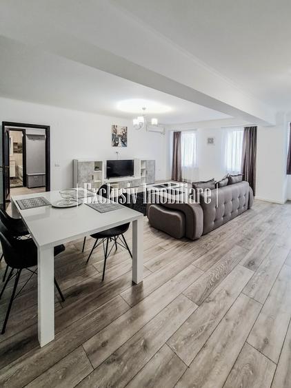 Apartament Modern cu 2 camere 70 mp in Bloc Nou cu Parcare Privata - langa plaja - 1