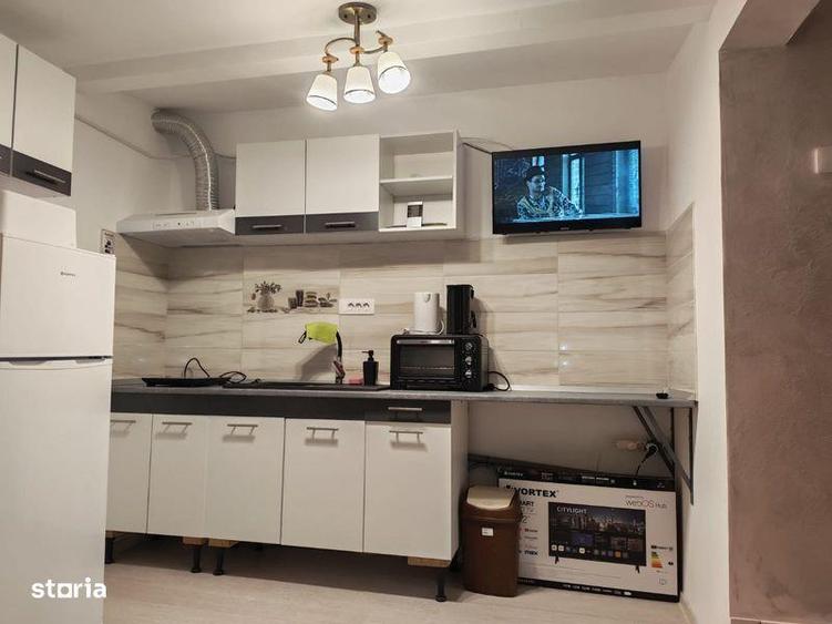Inchiriez garsoniera 20m2 la curte regim hotelier 150 Ron X noapte - 3