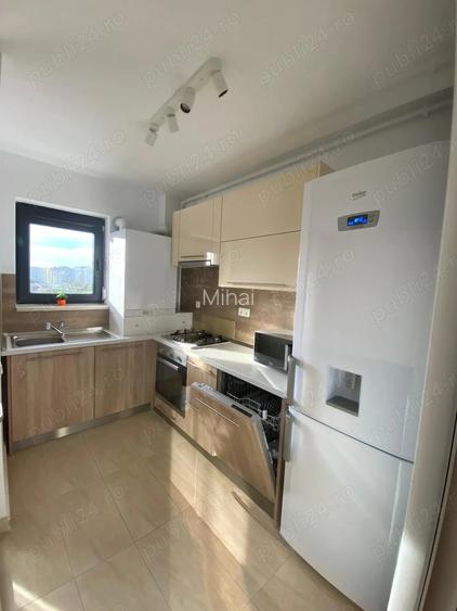 Propietar apartament 3 camere cu centrala, parcare subter zona Banu Manta Victoriei ultracentral lux