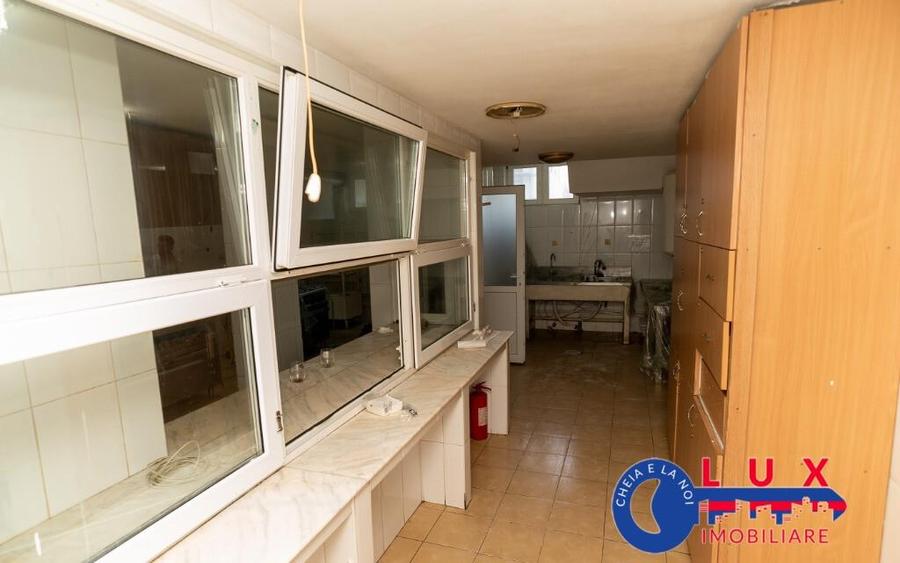 ID 6106 Spatiu ULTRACENTRAL DE INCHIRIAT - 34