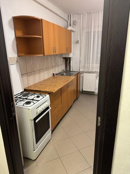 Inchiriez apartament 2 camere Codlea - 3