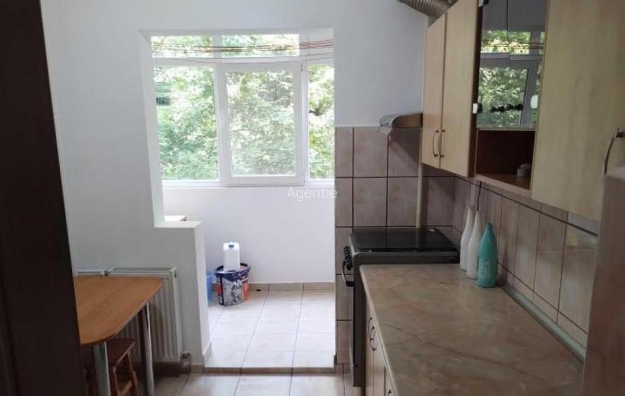 Apartament 3 camere, Zona Aparatorii Patriei Apartament 3 camere, Zona Aparatorii Patriei