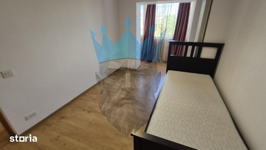 Apartament cu 4 camere în Centrul Civic