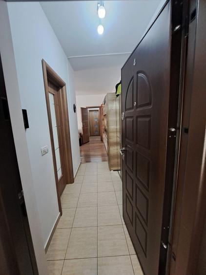 Bloc nou,  apartament cu parcare - 11