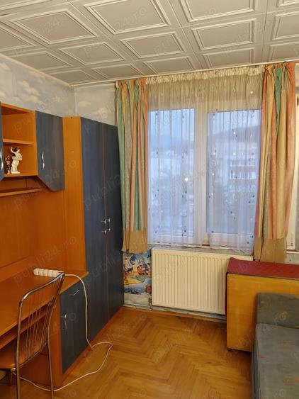 Caut coleg de apartament zona Tractoru - 6