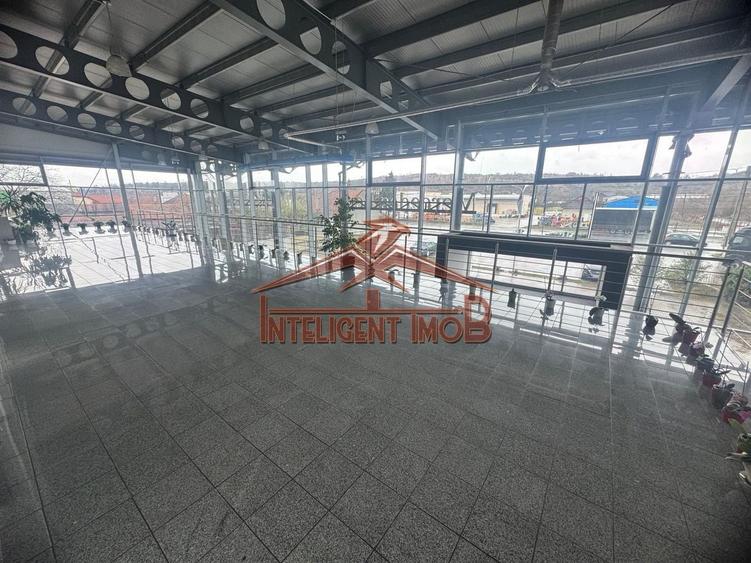 Nou pe piata! Spatiu comercial/Show Room in Deva pe DN7 - 7